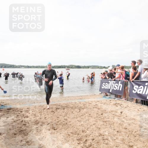21.06.2026 - Viking Triathlon Michael Strokosch http://msf.ph/oto/9819004 21.06.2026 10:35:20 Schwimmen 18, 100, 372, 568, 621, 623 meine-sportfotos.de