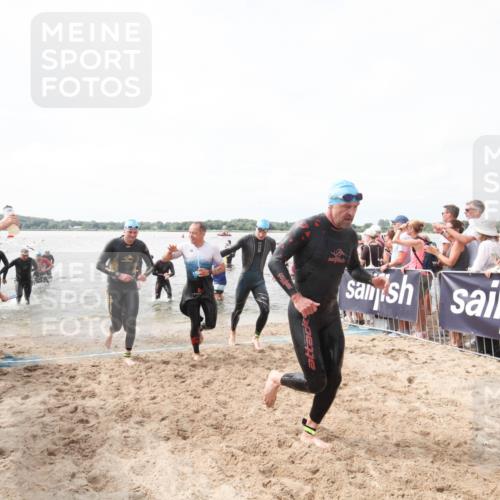 21.06.2026 - Viking Triathlon Michael Strokosch http://msf.ph/oto/9819012 21.06.2026 10:35:32 Schwimmen 73, 136, 194, 242, 311, 380, 430, 490, 501, 551 meine-sportfotos.de