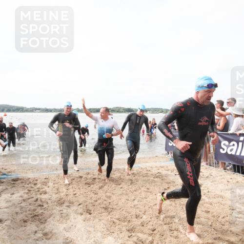 21.06.2026 - Viking Triathlon Michael Strokosch http://msf.ph/oto/9819013 21.06.2026 10:35:32 Schwimmen 73, 136, 194, 242, 311, 380, 430, 490, 501, 551 meine-sportfotos.de