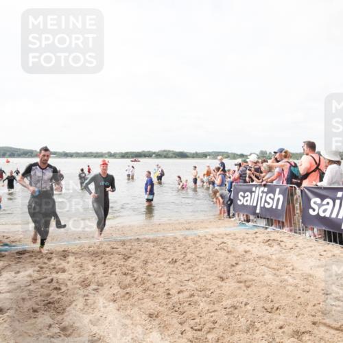 21.06.2026 - Viking Triathlon Michael Strokosch http://msf.ph/oto/9819026 21.06.2026 10:36:21 Schwimmen 200, 323, 556, 560, 656 meine-sportfotos.de