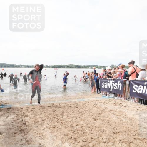 21.06.2026 - Viking Triathlon Michael Strokosch http://msf.ph/oto/9819036 21.06.2026 10:36:37 Schwimmen 16, 43, 113, 475, 543, 604, 612 meine-sportfotos.de