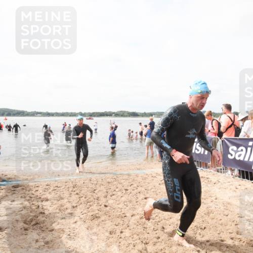 21.06.2026 - Viking Triathlon Michael Strokosch http://msf.ph/oto/9819053 21.06.2026 10:37:10 Schwimmen 84, 186, 325, 395, 407 meine-sportfotos.de