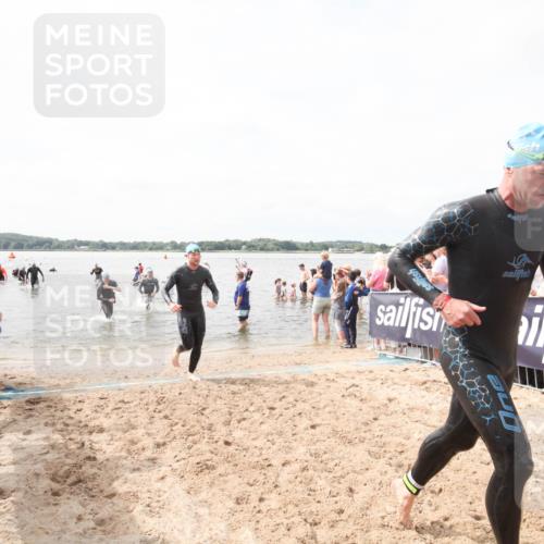 21.06.2026 - Viking Triathlon Michael Strokosch http://msf.ph/oto/9819054 21.06.2026 10:37:11 Schwimmen 84, 186, 325, 395, 407 meine-sportfotos.de