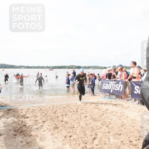 21.06.2026 - Viking Triathlon Michael Strokosch http://msf.ph/oto/9819058 21.06.2026 10:37:25 Schwimmen 64, 89, 455 meine-sportfotos.de