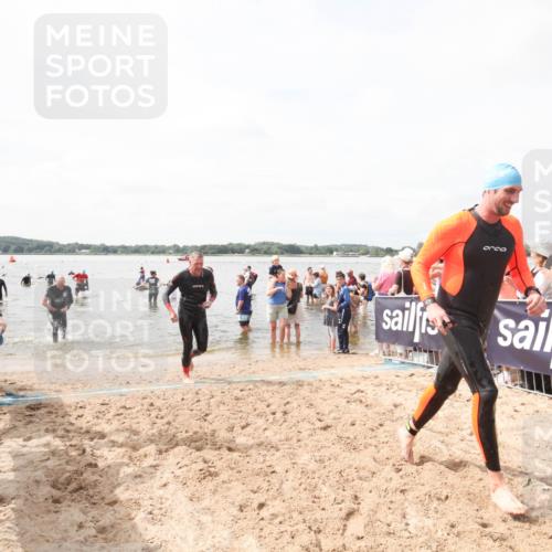 21.06.2026 - Viking Triathlon Michael Strokosch http://msf.ph/oto/9819063 21.06.2026 10:37:33 Schwimmen 64, 89, 111, 370, 450 meine-sportfotos.de