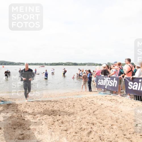 21.06.2026 - Viking Triathlon Michael Strokosch http://msf.ph/oto/9819078 21.06.2026 10:38:32 Schwimmen 316, 465 meine-sportfotos.de
