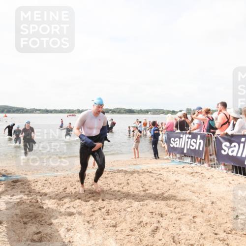 21.06.2026 - Viking Triathlon Michael Strokosch http://msf.ph/oto/9819084 21.06.2026 10:38:42 Schwimmen 55, 300, 397, 546, 567 meine-sportfotos.de
