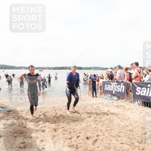 21.06.2026 - Viking Triathlon Michael Strokosch http://msf.ph/oto/9819106 21.06.2026 10:39:36 Schwimmen 229, 400, 508, 519 meine-sportfotos.de