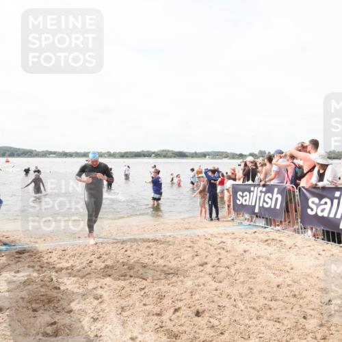 21.06.2026 - Viking Triathlon Michael Strokosch http://msf.ph/oto/9819112 21.06.2026 10:39:47 Schwimmen 400, 442, 485, 519, 634 meine-sportfotos.de