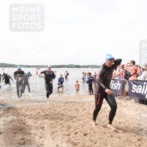 21.06.2026 - Viking Triathlon Michael Strokosch http://msf.ph/oto/9819115 21.06.2026 10:40:01 Schwimmen 125, 167, 233, 493 meine-sportfotos.de