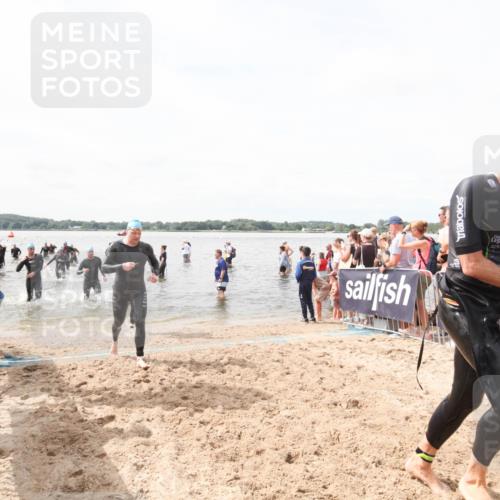 21.06.2026 - Viking Triathlon Michael Strokosch http://msf.ph/oto/9819131 21.06.2026 10:40:28 Schwimmen 34, 58, 150, 301, 398, 425, 460, 496, 649 meine-sportfotos.de