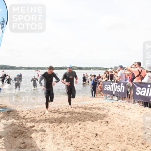 21.06.2026 - Viking Triathlon Michael Strokosch http://msf.ph/oto/9819141 21.06.2026 10:40:39 Schwimmen 150, 195, 227, 301, 312, 456, 461 meine-sportfotos.de