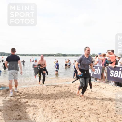 21.06.2026 - Viking Triathlon Michael Strokosch http://msf.ph/oto/9819162 21.06.2026 10:41:44 Schwimmen 143, 522, 608, 655 meine-sportfotos.de