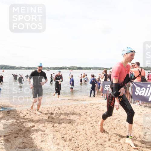 21.06.2026 - Viking Triathlon Michael Strokosch http://msf.ph/oto/9819190 21.06.2026 10:42:34 Schwimmen 45, 72, 296, 348, 393 meine-sportfotos.de