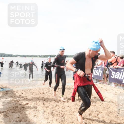 21.06.2026 - Viking Triathlon Michael Strokosch http://msf.ph/oto/9819198 21.06.2026 10:42:51 Schwimmen 41, 166, 175, 213, 268, 384 meine-sportfotos.de