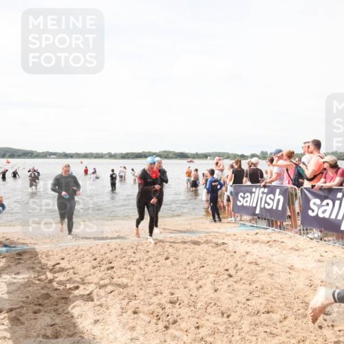 21.06.2026 - Viking Triathlon Michael Strokosch http://msf.ph/oto/9819237 21.06.2026 10:44:03 Schwimmen 208, 220, 247, 444, 464, 550, 614 meine-sportfotos.de