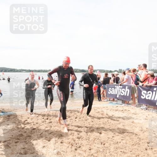 21.06.2026 - Viking Triathlon Michael Strokosch http://msf.ph/oto/9819243 21.06.2026 10:44:19 Schwimmen 22, 318, 617, 632, 641 meine-sportfotos.de