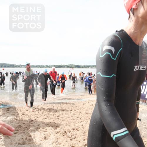 21.06.2026 - Viking Triathlon Michael Strokosch http://msf.ph/oto/9819262 21.06.2026 10:45:11 Schwimmen 33, 36, 308, 310, 329, 345, 369, 415, 445, 577, 658, 668 meine-sportfotos.de
