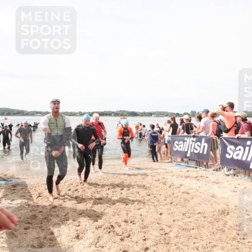21.06.2026 - Viking Triathlon Michael Strokosch http://msf.ph/oto/9819264 21.06.2026 10:45:12 Schwimmen 33, 36, 151, 308, 310, 329, 345, 369, 415, 445, 577, 668 meine-sportfotos.de