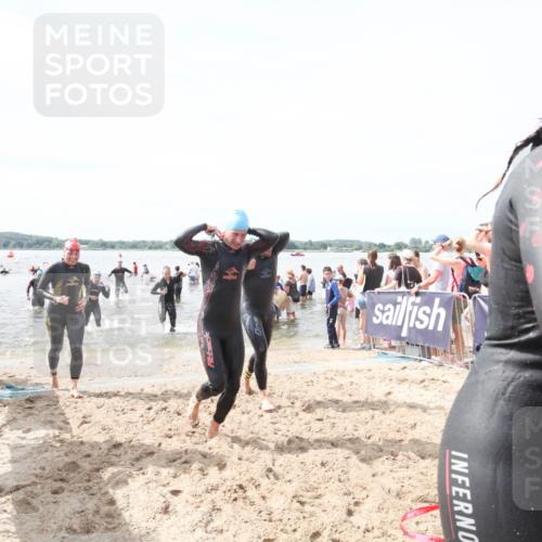 21.06.2026 - Viking Triathlon Michael Strokosch http://msf.ph/oto/9819282 21.06.2026 10:45:30 Schwimmen 37, 48, 85, 105, 147, 258, 273, 274, 302, 354, 635 meine-sportfotos.de