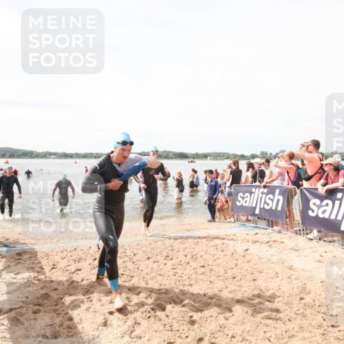 21.06.2026 - Viking Triathlon Michael Strokosch http://msf.ph/oto/9819288 21.06.2026 10:45:37 Schwimmen 37, 85, 105, 147, 158, 274, 302, 376, 540, 562, 635 meine-sportfotos.de