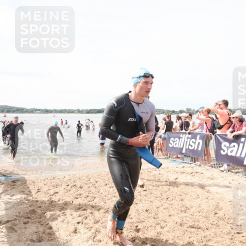 21.06.2026 - Viking Triathlon Michael Strokosch http://msf.ph/oto/9819289 21.06.2026 10:45:38 Schwimmen 37, 85, 105, 158, 376, 540, 562, 635 meine-sportfotos.de