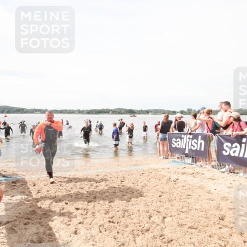 21.06.2026 - Viking Triathlon Michael Strokosch http://msf.ph/oto/9819318 21.06.2026 10:46:34 Schwimmen 322, 324, 388, 497, 654 meine-sportfotos.de