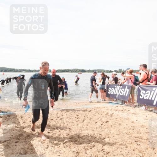 21.06.2026 - Viking Triathlon Michael Strokosch http://msf.ph/oto/9819330 21.06.2026 10:46:54 Schwimmen 173, 217, 260, 341, 358, 443, 476, 670 meine-sportfotos.de