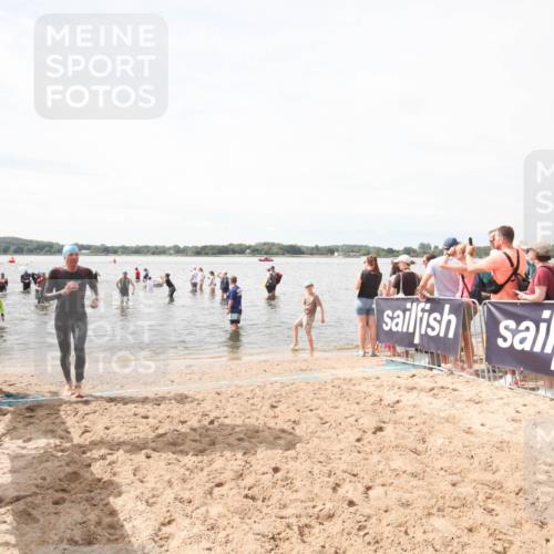 21.06.2026 - Viking Triathlon Michael Strokosch http://msf.ph/oto/9819342 21.06.2026 10:47:15 Schwimmen 321, 346, 458 meine-sportfotos.de