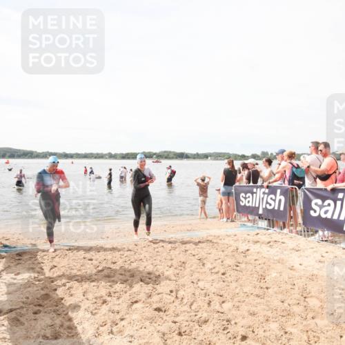 21.06.2026 - Viking Triathlon Michael Strokosch http://msf.ph/oto/9819356 21.06.2026 10:47:44 Schwimmen 56, 297, 304, 554, 571 meine-sportfotos.de