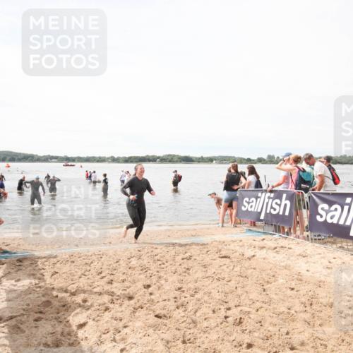 21.06.2026 - Viking Triathlon Michael Strokosch http://msf.ph/oto/9819379 21.06.2026 10:49:07 Schwimmen 378, 434, 549 meine-sportfotos.de
