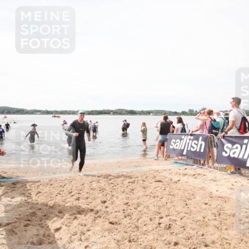 21.06.2026 - Viking Triathlon Michael Strokosch http://msf.ph/oto/9819381 21.06.2026 10:49:12 Schwimmen 291, 434, 498 meine-sportfotos.de
