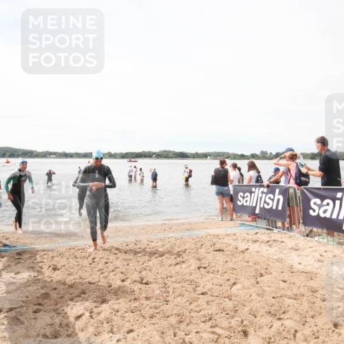 21.06.2026 - Viking Triathlon Michael Strokosch http://msf.ph/oto/9819407 21.06.2026 10:50:50 Schwimmen 57, 295, 416 meine-sportfotos.de