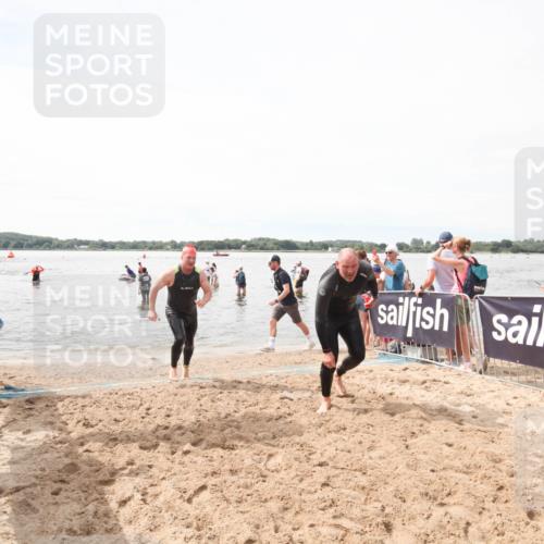 21.06.2026 - Viking Triathlon Michael Strokosch http://msf.ph/oto/9819414 21.06.2026 10:51:35 Schwimmen 335, 609, 628 meine-sportfotos.de