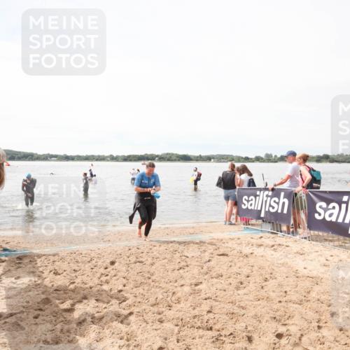 21.06.2026 - Viking Triathlon Michael Strokosch http://msf.ph/oto/9819424 21.06.2026 10:52:21 Schwimmen 40, 222, 272, 491 meine-sportfotos.de