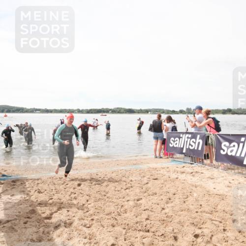 21.06.2026 - Viking Triathlon Michael Strokosch http://msf.ph/oto/9819428 21.06.2026 10:53:10 Schwimmen 133, 433, 532, 661 meine-sportfotos.de