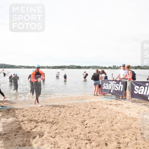 21.06.2026 - Viking Triathlon Michael Strokosch http://msf.ph/oto/9819437 21.06.2026 10:53:40 Schwimmen 59, 182, 283, 365, 375 meine-sportfotos.de