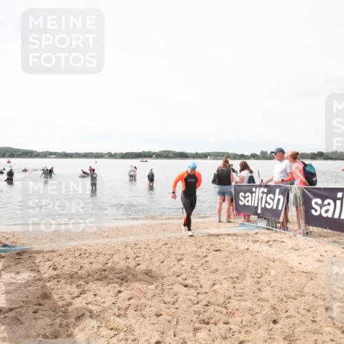 21.06.2026 - Viking Triathlon Michael Strokosch http://msf.ph/oto/9819451 21.06.2026 10:54:16 Schwimmen 61, 190, 237, 631 meine-sportfotos.de