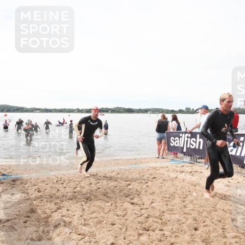 21.06.2026 - Viking Triathlon Michael Strokosch http://msf.ph/oto/9819456 21.06.2026 10:54:43 Schwimmen 413, 504, 613 meine-sportfotos.de