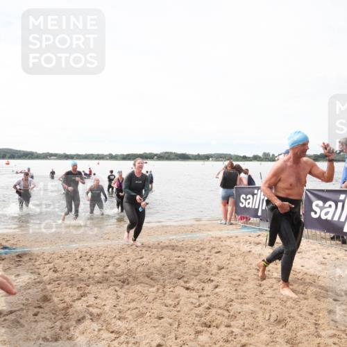 21.06.2026 - Viking Triathlon Michael Strokosch http://msf.ph/oto/9819459 21.06.2026 10:54:55 Schwimmen 52, 244, 275, 347, 424 meine-sportfotos.de