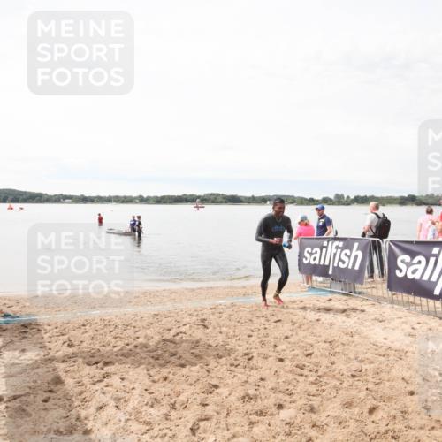 21.06.2026 - Viking Triathlon Michael Strokosch http://msf.ph/oto/9819489 21.06.2026 11:01:11 Schwimmen 71 meine-sportfotos.de