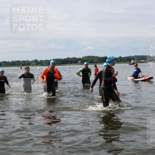 21.06.2026 - Viking Triathlon Michael Strokosch http://msf.ph/oto/9819533 21.06.2026 10:45:49 Schwimmen 138, 172, 196, 245, 331, 389, 405, 448, 510, 534, 539 meine-sportfotos.de