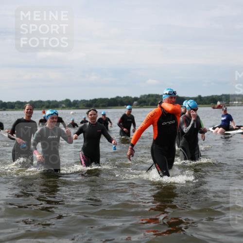 21.06.2026 - Viking Triathlon Michael Strokosch http://msf.ph/oto/9819543 21.06.2026 10:45:52 Schwimmen 138, 172, 196, 245, 331, 389, 405, 448, 510, 534, 539 meine-sportfotos.de