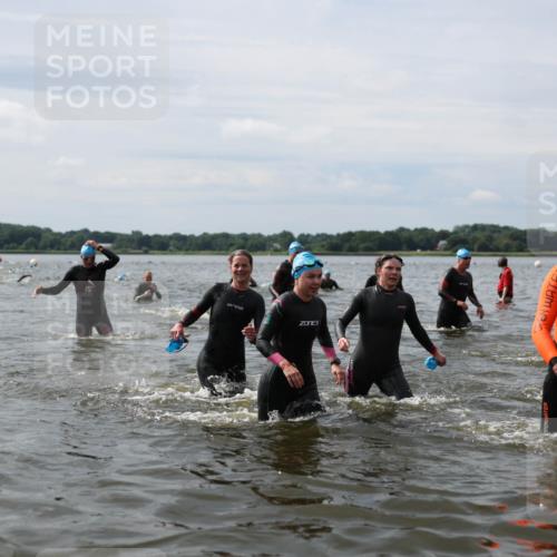 21.06.2026 - Viking Triathlon Michael Strokosch http://msf.ph/oto/9819545 21.06.2026 10:45:52 Schwimmen 138, 172, 196, 245, 331, 389, 405, 448, 510, 534, 539 meine-sportfotos.de