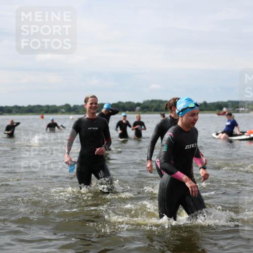 21.06.2026 - Viking Triathlon Michael Strokosch http://msf.ph/oto/9819552 21.06.2026 10:45:54 Schwimmen 107, 138, 172, 196, 245, 331, 389, 405, 448, 494, 510, 534, 539, 563 meine-sportfotos.de