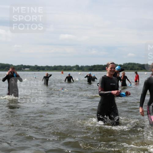 21.06.2026 - Viking Triathlon Michael Strokosch http://msf.ph/oto/9819553 21.06.2026 10:45:55 Schwimmen 107, 138, 172, 196, 245, 331, 389, 405, 448, 494, 510, 534, 539, 563 meine-sportfotos.de