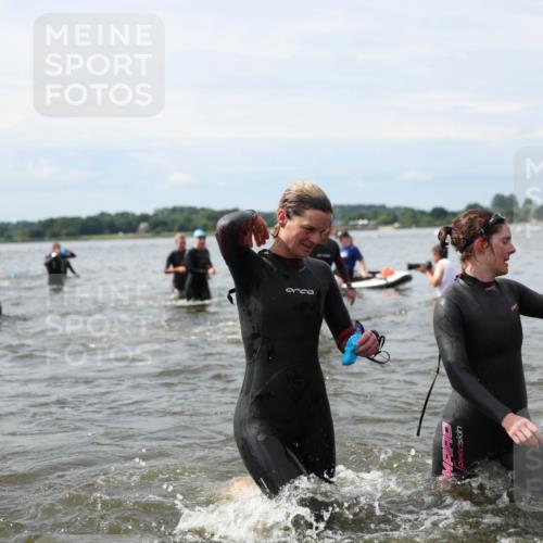 21.06.2026 - Viking Triathlon Michael Strokosch http://msf.ph/oto/9819560 21.06.2026 10:45:56 Schwimmen 107, 138, 172, 196, 245, 331, 389, 403, 405, 448, 494, 510, 534, 539, 563 meine-sportfotos.de