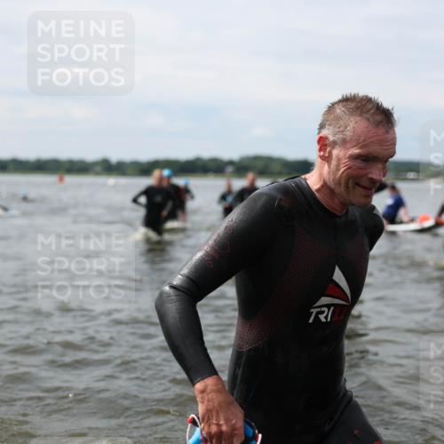21.06.2026 - Viking Triathlon Michael Strokosch http://msf.ph/oto/9819570 21.06.2026 10:46:03 Schwimmen 91, 107, 138, 196, 245, 322, 324, 331, 389, 403, 405, 448, 494, 510, 534, 539, 555, 563 meine-sportfotos.de