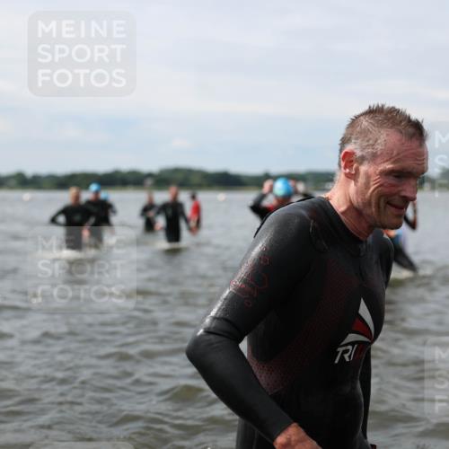 21.06.2026 - Viking Triathlon Michael Strokosch http://msf.ph/oto/9819571 21.06.2026 10:46:03 Schwimmen 91, 107, 138, 196, 245, 322, 324, 331, 389, 403, 405, 448, 494, 510, 534, 539, 555, 563 meine-sportfotos.de