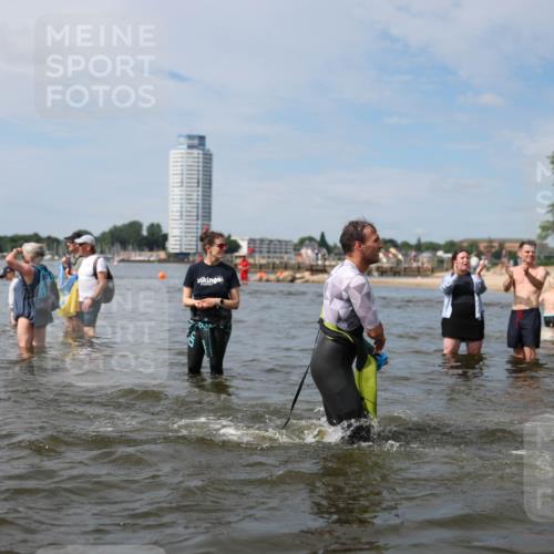 21.06.2026 - Viking Triathlon Michael Strokosch http://msf.ph/oto/9819605 21.06.2026 10:46:22 Schwimmen 91, 156, 260, 322, 324, 363, 388, 414, 497, 555, 650, 654 meine-sportfotos.de